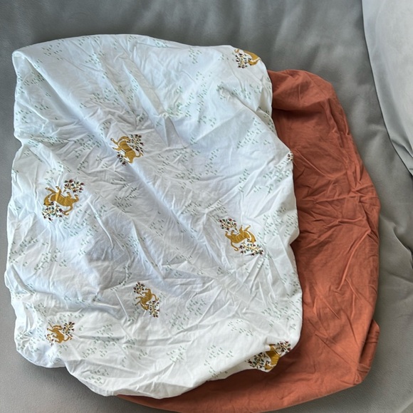 Nestig Mini Crib Sheets - Set of Two - Prancing Tiger - Picture 1 of 6